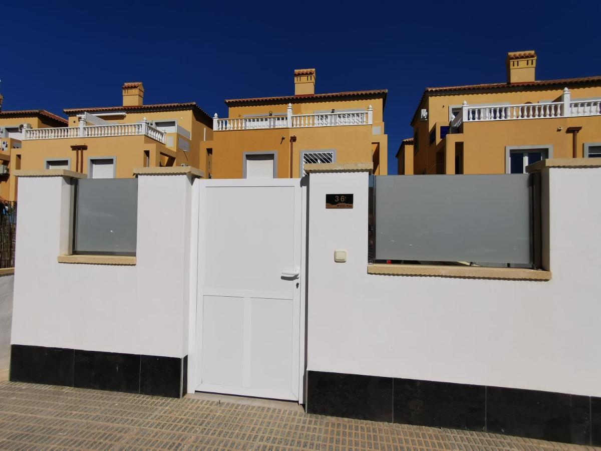 Villa La Zenia Boulevard 36 Playa Flamenca Esterno foto